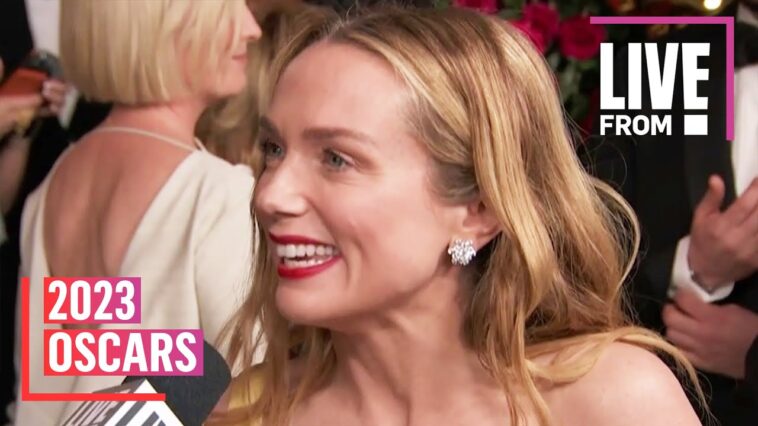 Kerry Condon GUSHES Over Working With Colin Farrell at Oscars 2023 | E! News