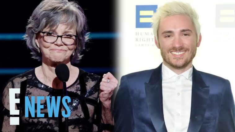 Sally Field's Son HILARIOUSLY Reacts to Her SAG Awards Honor | E! News