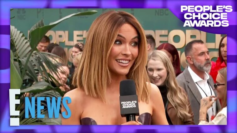 Chrishell Stause Used LUBE & G Flip's Help to Get Into Her Latex Dress | 2024 People’s Choice Awards