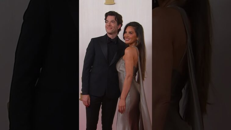 #JohnMulaney and #OliviaMunn have a sweet date night at the #Oscars. #shorts