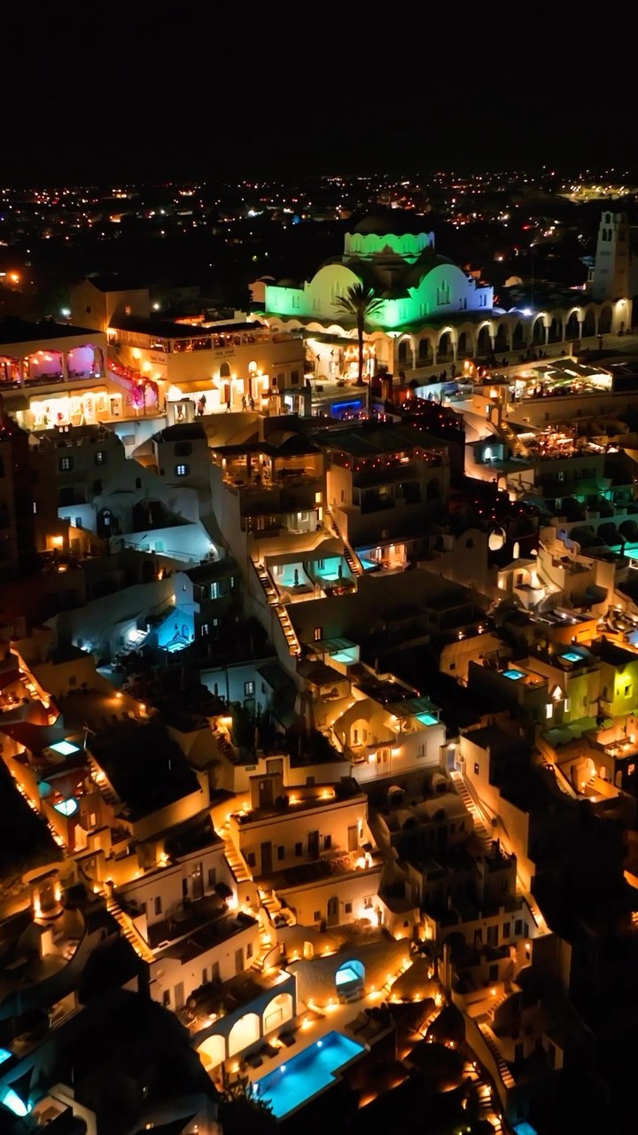 Santorini night mode...